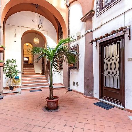 Lovely Apartment Ground Floor Colosseo Wi-Fi Ac Roma Dış mekan fotoğraf